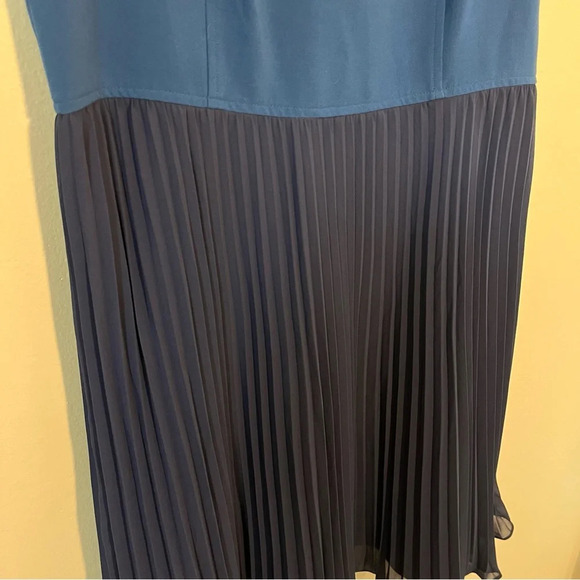 Ann Taylor Loft Teal Blue Navy Combo Dress Pleated Size 14 Party Holiday - Picture 3 of 8